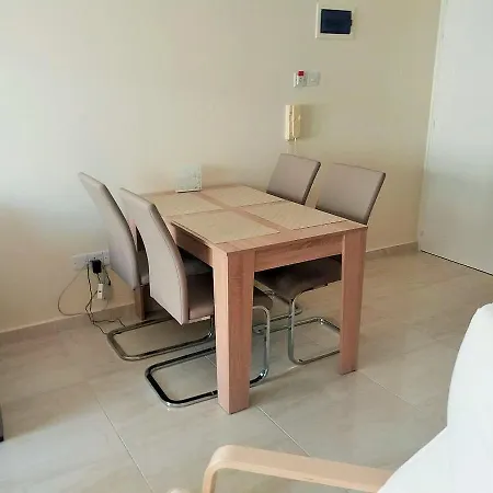 301 Carisa Napa - Flats Апартаменты Ларнака